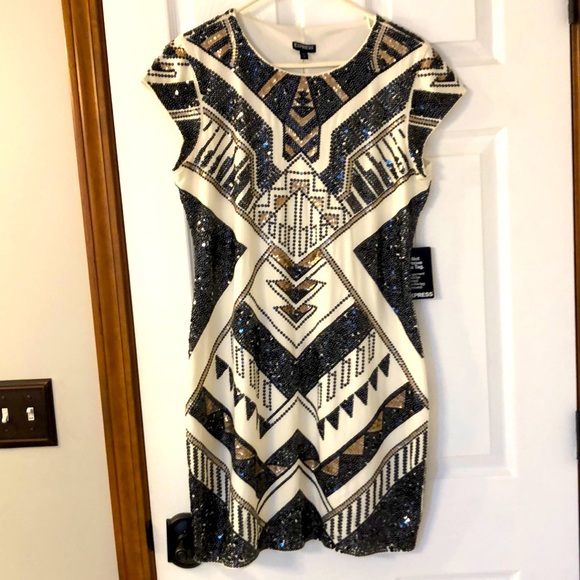 Express Dresses & Skirts - Express sequin dress